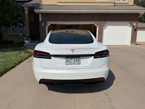 Used 2022 Tesla Model S Standard Range AWD/4WD image 5