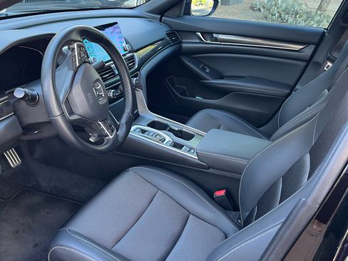 Used 2022 Honda Accord Sport image 9