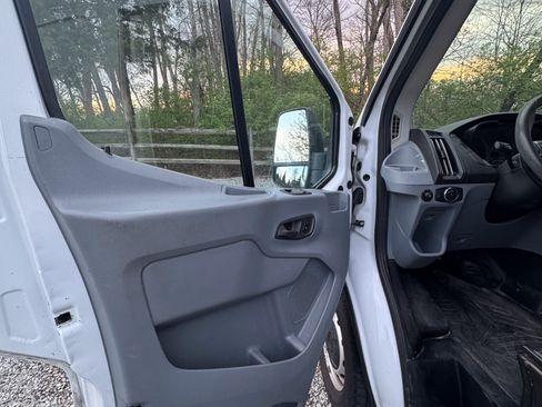 Used 2019 Ford Transit 250 148 High Roof image 30