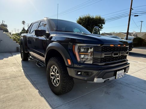 Used 2023 Ford F150 Raptor image 11