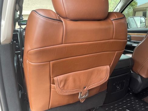 Used 2018 RAM 3500 Laramie Longhorn image 12