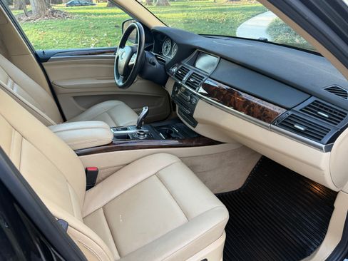 Used 2013 BMW X5 xDrive35i image 12