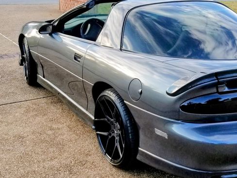 Used 1998 Chevrolet Camaro Z28 w/ Preferred Equipment Group 2 image 18