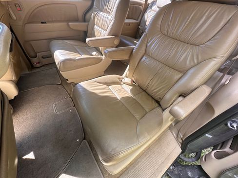 Used 2010 Honda Odyssey EX-L image 2