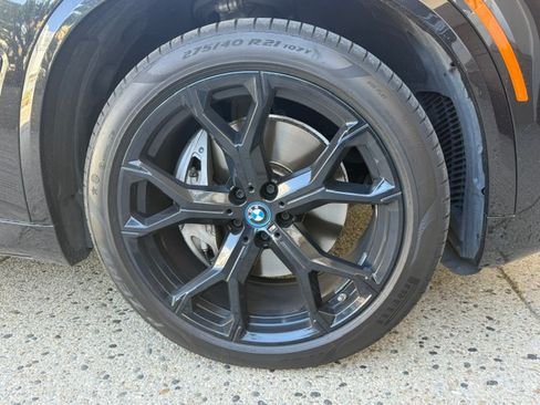 Used 2023 BMW X5 xDrive45e w/ Executive Package AWD/4WD image 13
