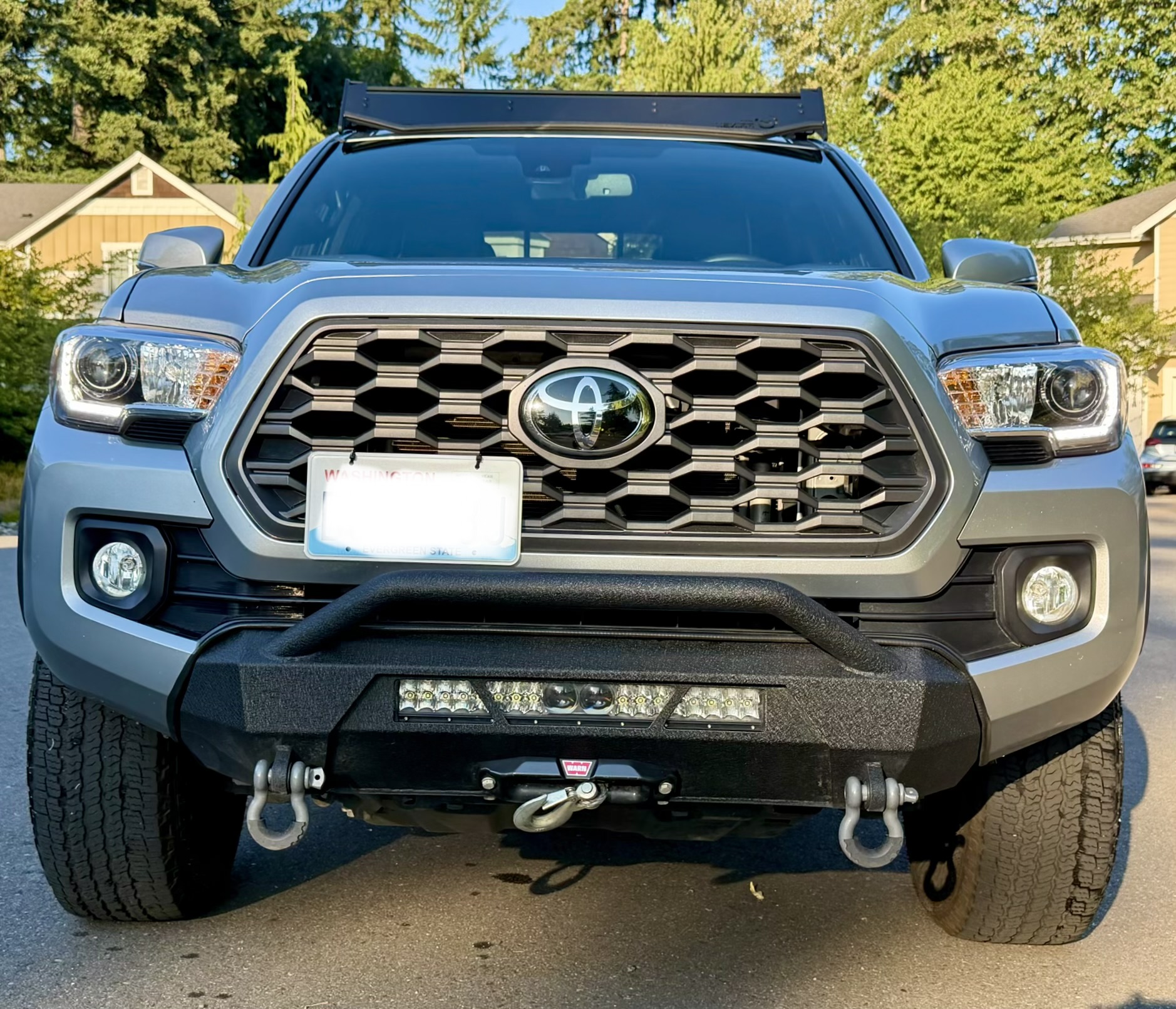 Used 2023 Toyota Tacoma TRD Off-Road AWD/4WD image 2