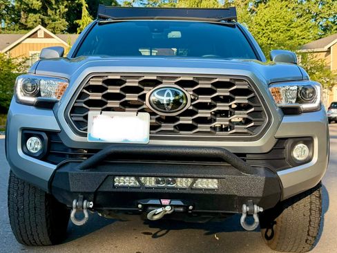Used 2023 Toyota Tacoma TRD Off-Road AWD/4WD image 2