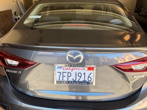 Used 2014 MAZDA MAZDA3 i Touring w/ Technology Package image 13