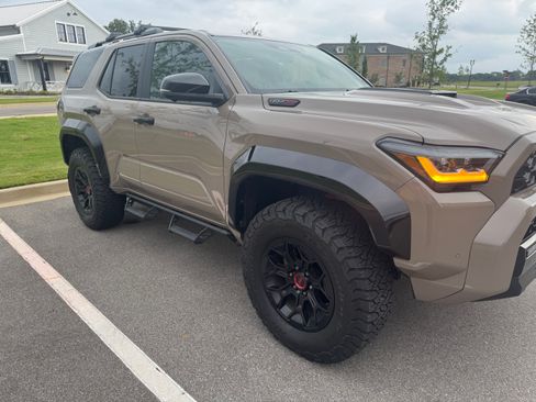 Used 2025 Toyota 4Runner TRD Pro AWD/4WD image 5