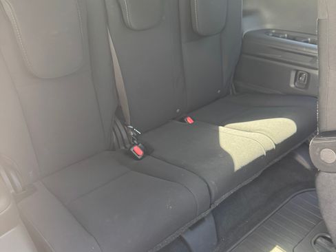 Used 2020 Subaru Ascent Premium w/ Sport Package image 12