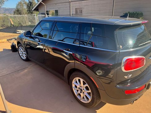 Used 2016 MINI Cooper Clubman image 1