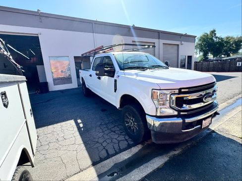 Used 2022 Ford F250 XL w/ STX Appearance Package image 2