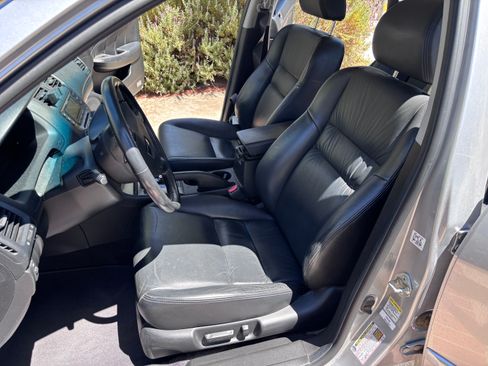 Used 2004 Honda Accord EX image 8