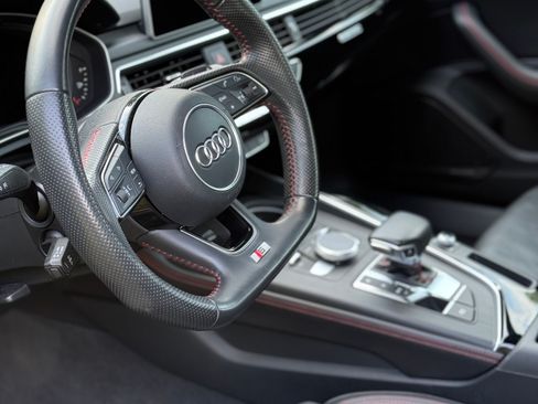 Used 2018 Audi A4 2.0T Premium Plus w/ Premium Plus Package AWD/4WD image 12
