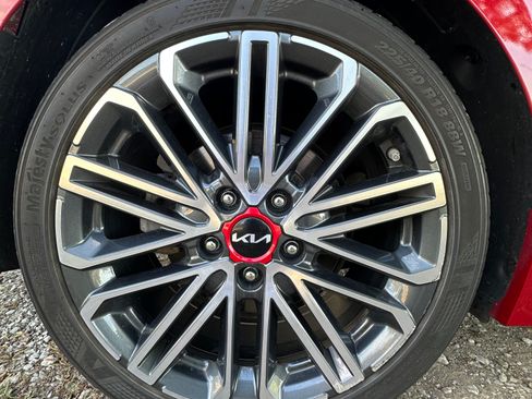 Used 2024 Kia Forte GT w/ GT2 Package image 6