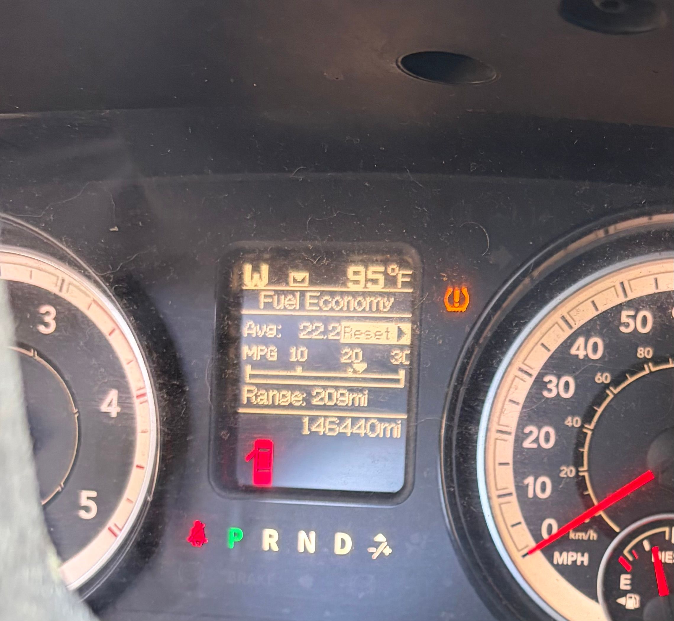 Used 2017 RAM 2500 SLT AWD/4WD image 9