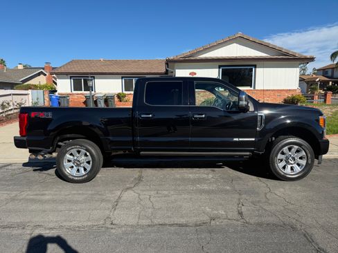 Used 2019 Ford F250 Platinum w/ Platinum Ultimate Package image 1