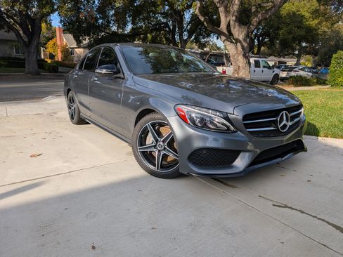 Used 2018 Mercedes-Benz C 300 Sedan image 1
