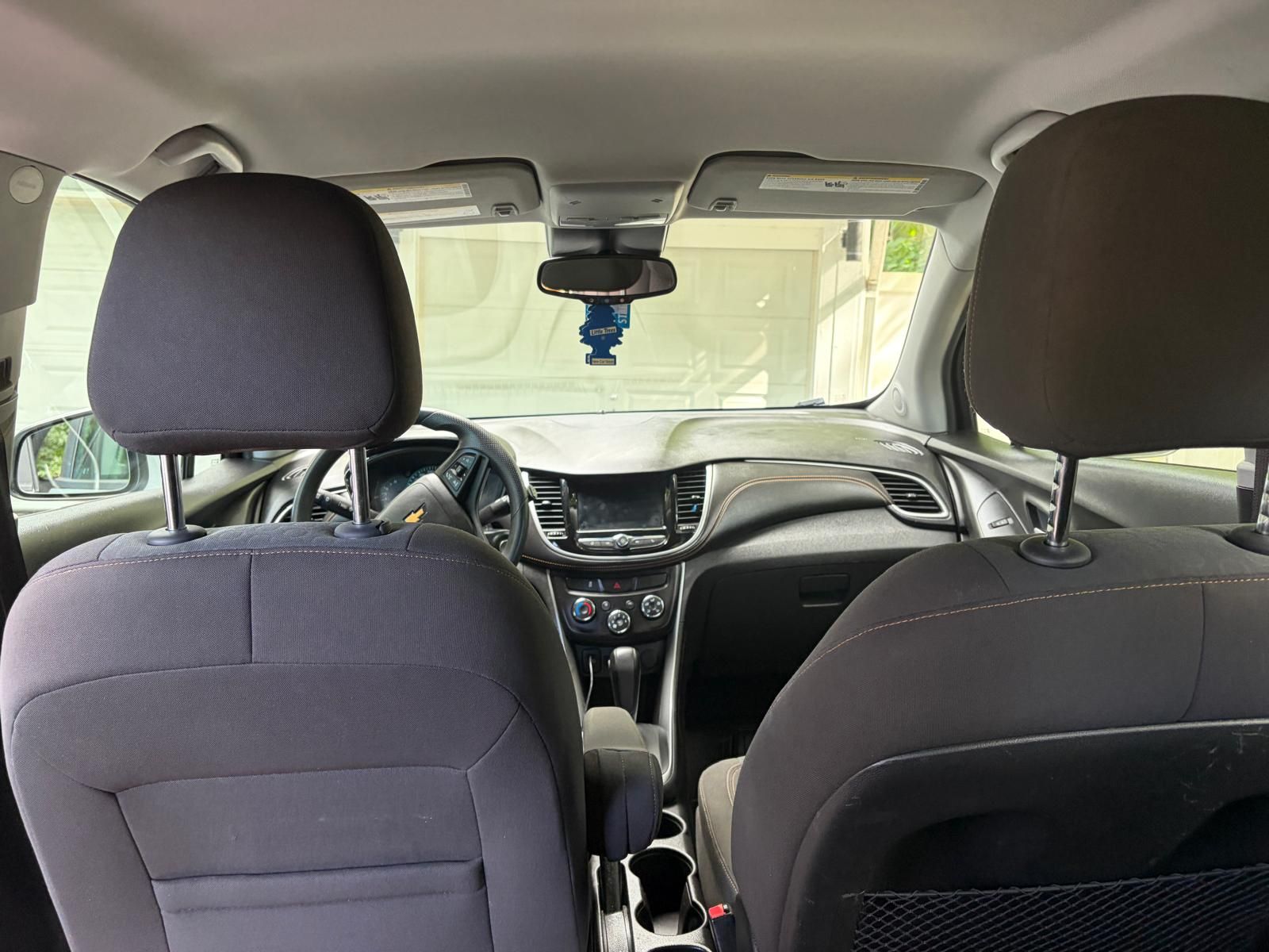 Used 2018 Chevrolet Trax LS AWD/4WD image 8