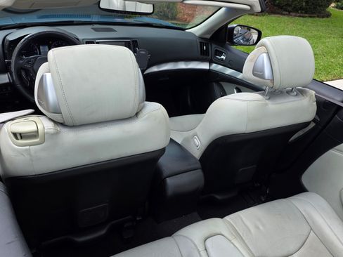 Used 2013 INFINITI G37 Sport w/ Premium Pkg image 9