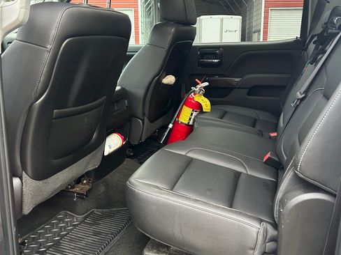 Used 2015 GMC Sierra 3500 SLT w/ Duramax Plus Package image 9