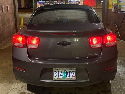 Used 2013 Chevrolet Malibu LS FWD image 15