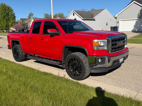 Used 2014 GMC Sierra 1500 SLE w/ SLE Value Package AWD/4WD image 1