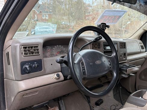 Used 2000 Ford F350 4x4 SuperCab DRW Super Duty image 9