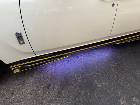 Used 2013 Rolls-Royce Ghost image 4