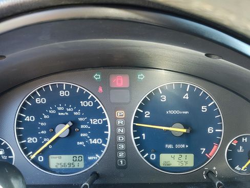 Used 2004 Subaru Baja Turbo image 12