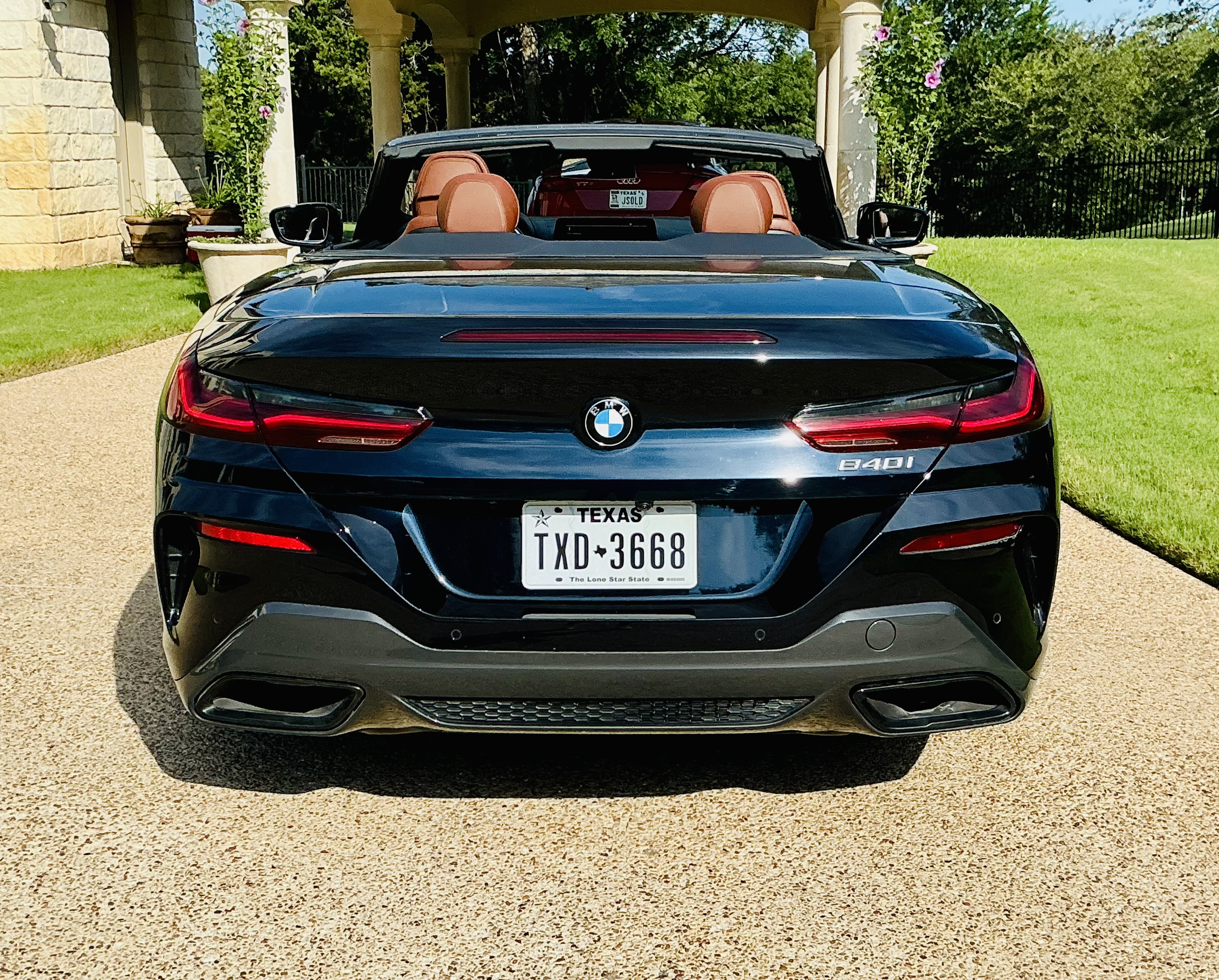Used 2024 BMW 840i Convertible w/ Comfort Seating Package RWD image 14