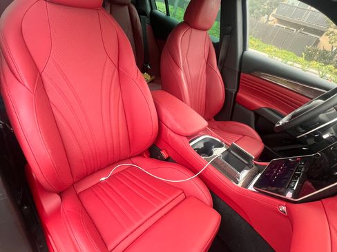 Used 2023 Maserati Grecale Modena image 10