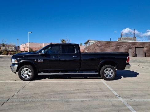 Used 2016 RAM 3500 Laramie image 6