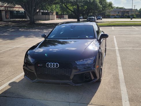 Used 2016 Audi RS 7 Prestige w/ Carbon-Optic Package image 1