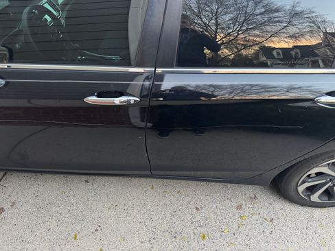 Used 2016 Honda Accord EX image 4