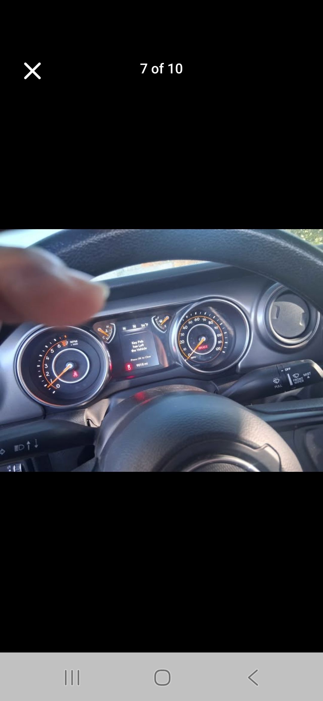 Used 2023 Jeep Gladiator Sport AWD/4WD image 5