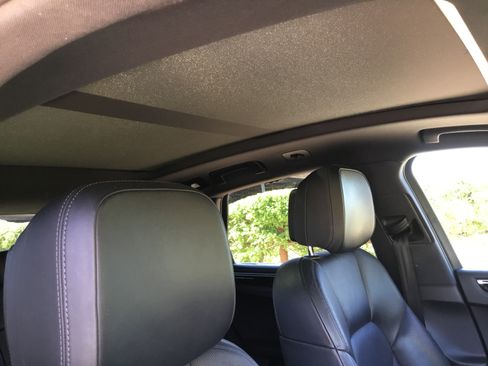 Used 2015 Porsche Macan S image 23