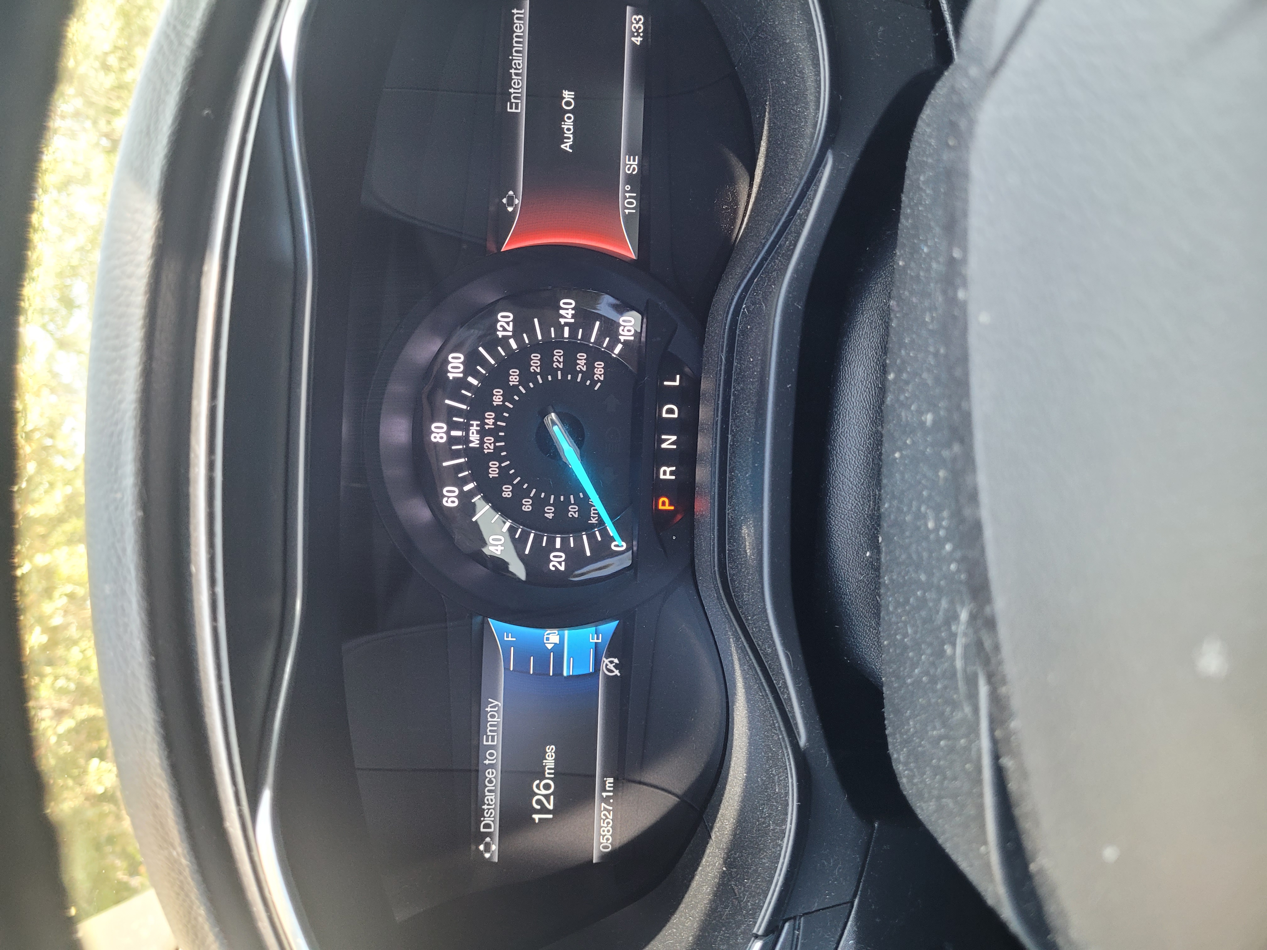 Used 2020 Ford Fusion SE FWD image 11
