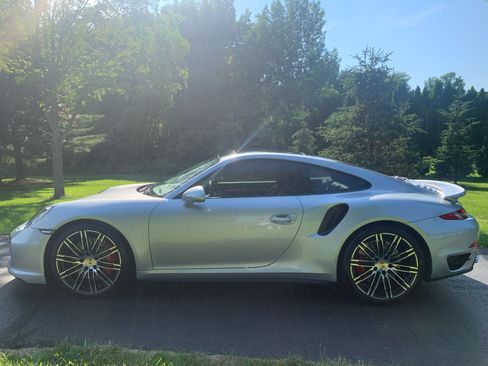 Used 2014 Porsche 911 4 Coupe AWD/4WD image 17