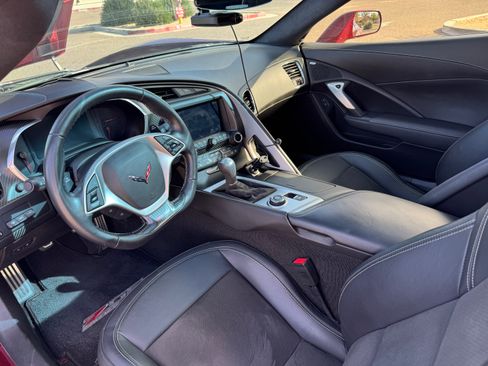 Used 2016 Chevrolet Corvette Z06 w/ 3LZ Preferred Equipment Group image 17