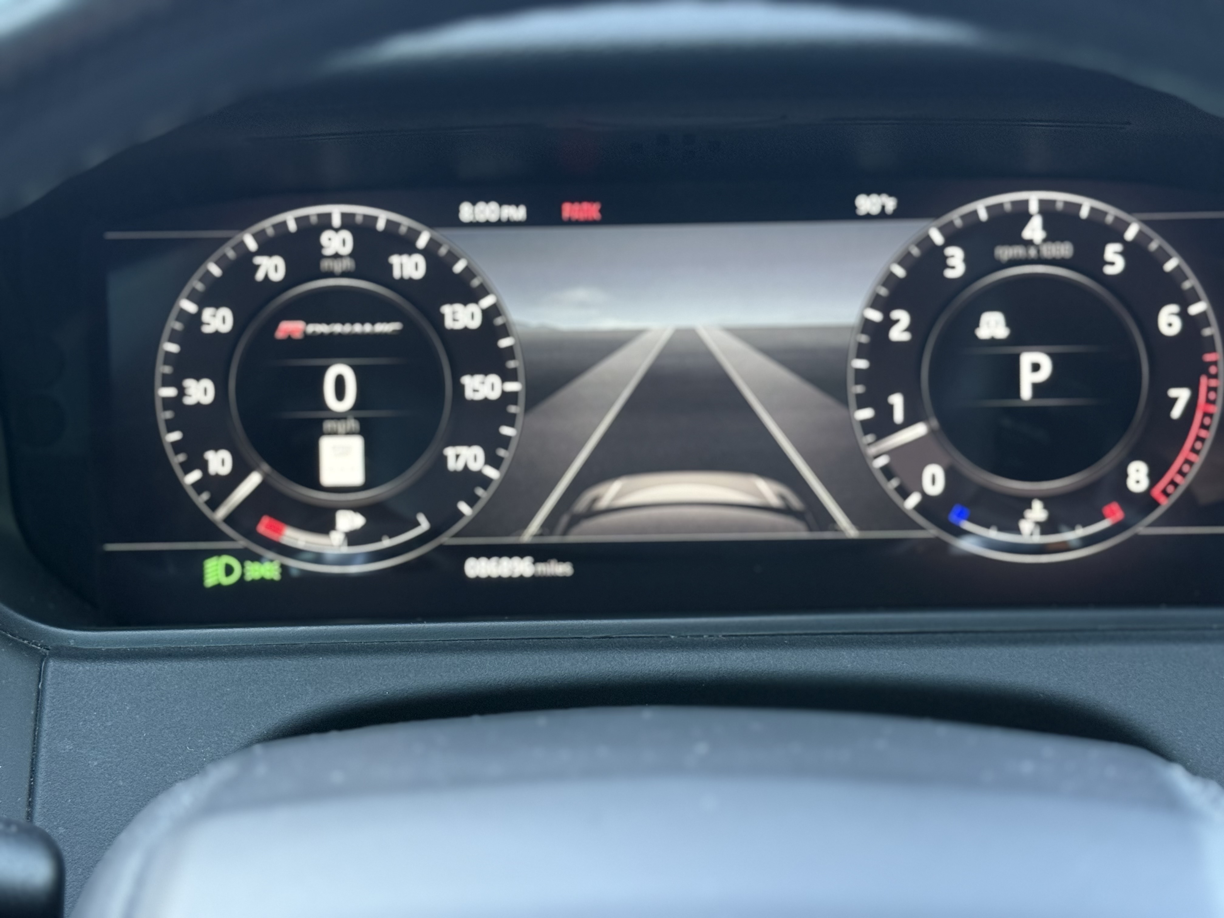 Used 2018 Land Rover Range Rover Velar R-Dynamic SE AWD/4WD image 14
