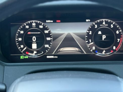 Used 2018 Land Rover Range Rover Velar R-Dynamic SE AWD/4WD image 14