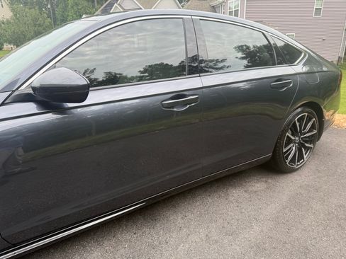 Used 2023 Honda Accord Touring image 17