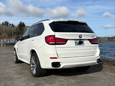 Used 2015 BMW X5 xDrive50i image 26