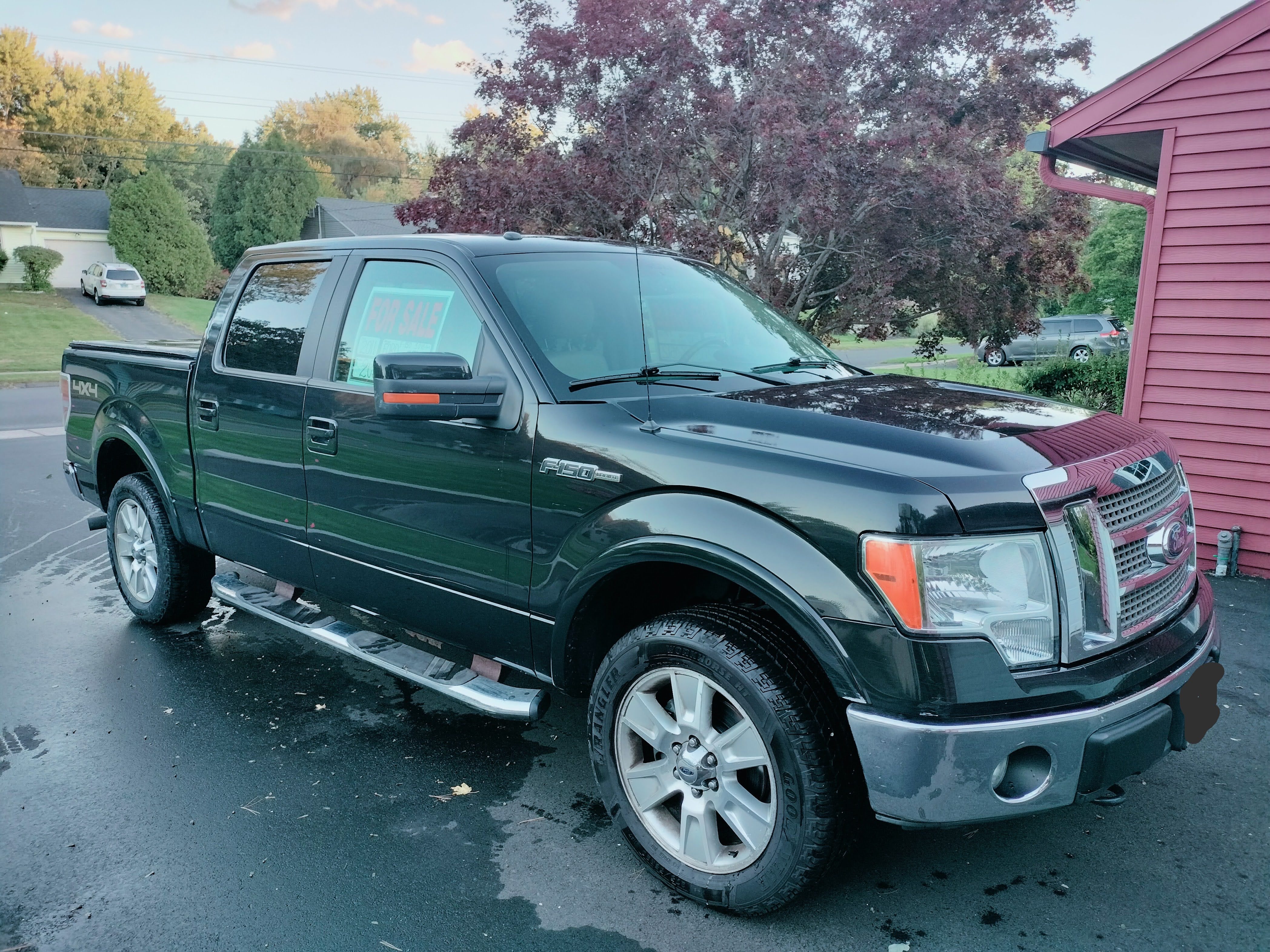 Used 2011 Ford F150 Lariat AWD/4WD image 26