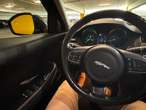 Used 2018 Jaguar E-PACE S AWD/4WD image 5