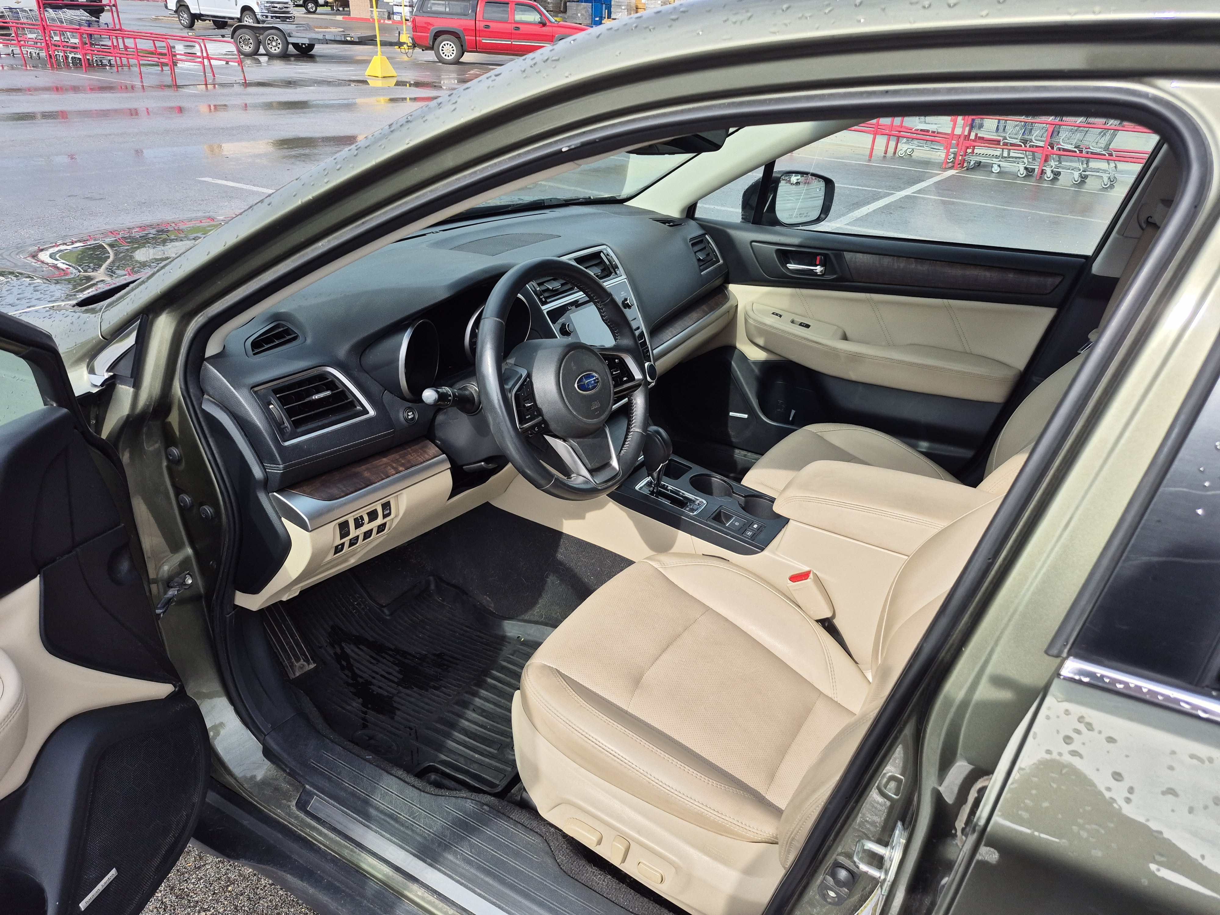 Used 2018 Subaru Outback 2.5i Limited AWD/4WD image 9
