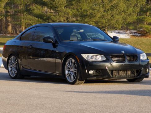 Used 2012 BMW 335i xDrive Coupe image 6