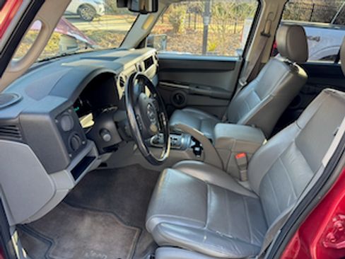 Used 2006 Jeep Commander 2WD image 9