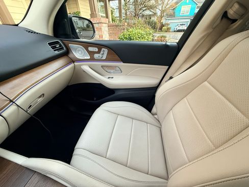 Used 2021 Mercedes-Benz GLE 350 4MATIC image 12